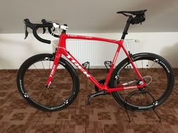 TREK EMONDA SLR TEAM ISSUE