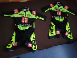 PRODÁM KOMBINÉZU CYKLO TEAM TÁBOR