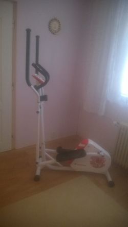 Eliptický trenažer inSPORTline Misouri
