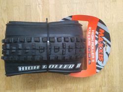 Čau prodám maxxis high roler ll