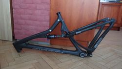 Odpružený karbonový rám Santa Cruz Tallboy