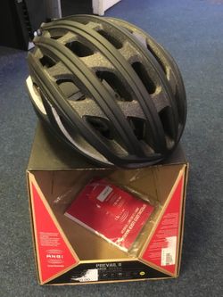 Nová helma Specialized S-Works Prevail II Angi Mips