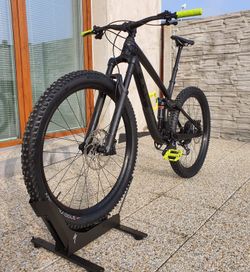 Trek Fuel EX 8 2019, najeto 100km
