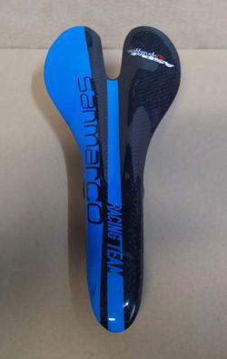 SEDLO CELOKARBON SELLE SAN MARCO , sedlo SELLE ITALIA FLITE