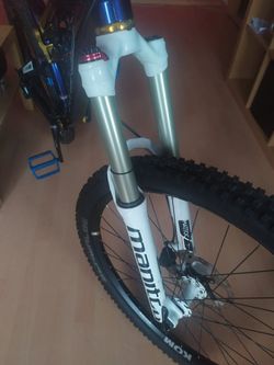 Manitou Mattoc PRO 160mm 27.5"