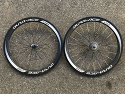 ZAPLETENÁ KARBONOVÁ KOLA GALUSKOVÁ SHIMANO DURA-ACE C50 - POUŽITÉ