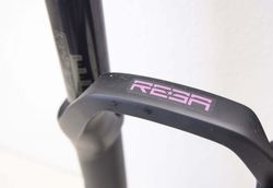 Rock Shox REBA 29"/27,5+" 15x110 BOOST 120 mm zdvih - NOVÁ, NEJETÁ!!!