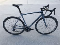 TREK EMONDA SLR - 56 cm - elektronický DURA-ACE Di2 - zapletená kola C35