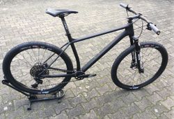 Nové karbonové MTB kolo MRX Boost 20,5"