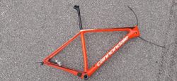 Prodám karbonový rám Cannondale Fsi