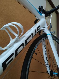 Silnička Focus Culebro, komplet Ultegra