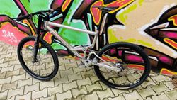 Cannondale Jekyll 3000 na XTRku s Lefty ELO. Skvělý stav