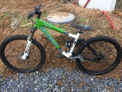 Kona Howler