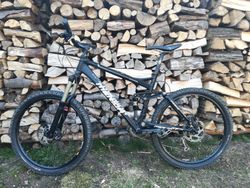 Celoodpružené kolo Merida trans-mission 900