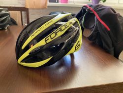 Helma Force ROAD, černo fluo (velikost: XS)