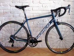 NORCO VALENCE na Shimano 105, 56 cm. Super stav.