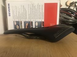 Sedlo Selle Italia Carbon