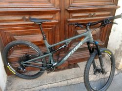 Santa Cruz 5010 Al vel L - nový!!!