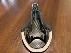 Zánovní sedlo Fizik TUNDRA M3 carbon