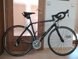 Prodám TREK Domane 2.0, Shimano 105 (11S)