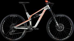 Koupím Full Enduro 27,5 vel. M-L se zdvihama 150-170mm (Jeffsy/Capra, Spectral/Strive apod.) 40-50K