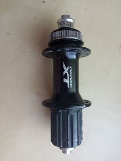 Zadní náboj Shimano XT FH-M8000 Centerlock