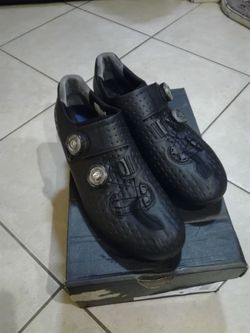 Shimano S-phyre vel. 42