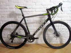 SCOTT SPEEDSTER CX na Shimano 105/Ultegra, XL. Super stav.