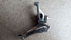 Přesmykač Shimano 105