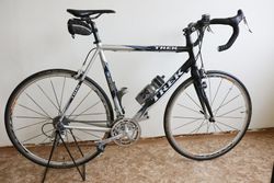 TREK silniční kolo.