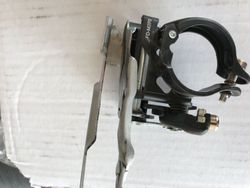 Prodám přesmykač shimano ALTUS