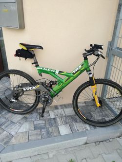 Celoodpružený Trek VRX 300