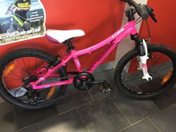 Kellys LUMI 50 20" zamluveno