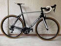 Specialized S-works tarmac SL5, vel. 56, Ultegra R8000, karbon. kola Equator, 6,9kg