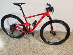 GIANT ANTHEM 29 2 2018, velikost M