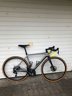 Silniční kolo SCOTT ADDICT RC 15 DISC Di2 2019