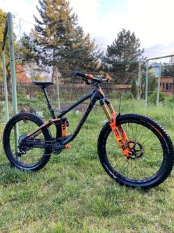 Prodám málo jeté kolo DEVINCI SPARTAN carbon L