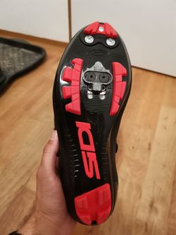 Prodám tretry MTB zn. SIDI Eagle 10, vel. 43