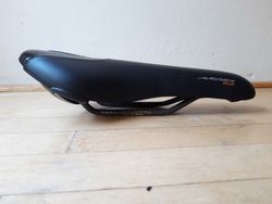 Sedlo Fizik Ardea Tri