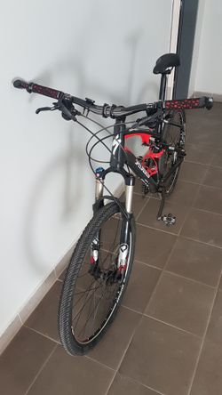 Celoodpružené kolo Specialized Epic