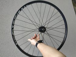 Zapletená kola Specialized roval 1800g 29