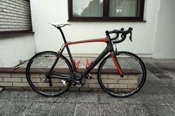 Specialized Tarmac Expert, velikost 61, koupeno 2016, sedlo Fizik, vcetne pedalu Look Keo 2