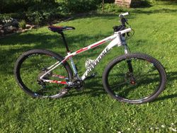 CANNONDALE F29 LEFTY 2 - bílá