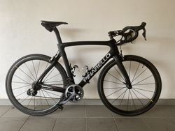 Pinarello Dogma F8 DI2