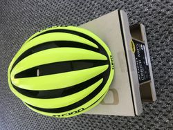 Helma GIRO Cinder mips