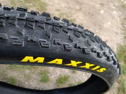 Maxxis Ardent 2,4 , exo protection, tubeles ready, kevlarova patka