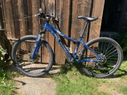 Specialized Myka Pro La jeunne 302 SL