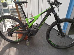 Specialized Turbo Levo Expert Carbon 29" 2019 baterie 700Wh