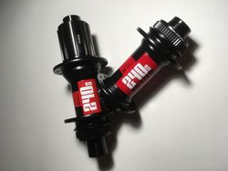 Prodám nové náboje dt swiss 240 road, centerlock, 24 děr