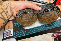 Omotávka Supacaz Super Sticky Kush Coffee